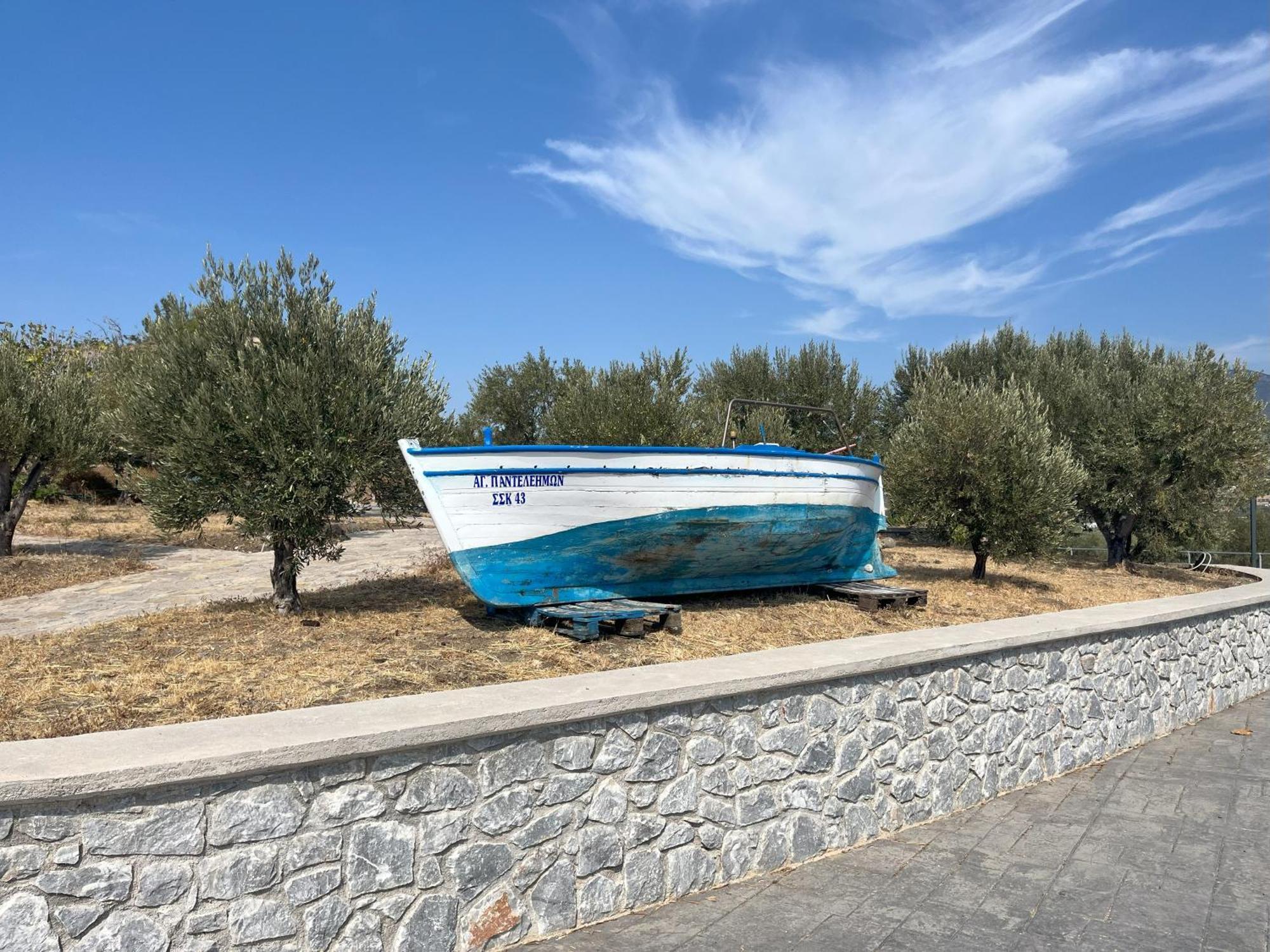 Ξενοδοχείο Δευκαλίων Πέτρα Εξωτερικό φωτογραφία